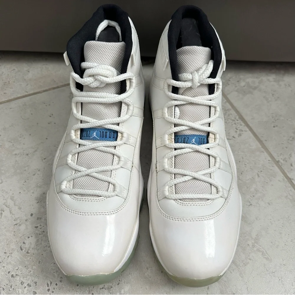 Jordan 11 Retro Sneaker Size 11.5 Men